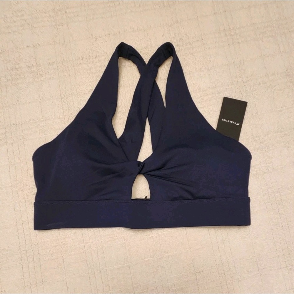 Fabletics Sports Bra Sz XL Oasis Twist Navy Activewear Medium Impact Stretch NWT